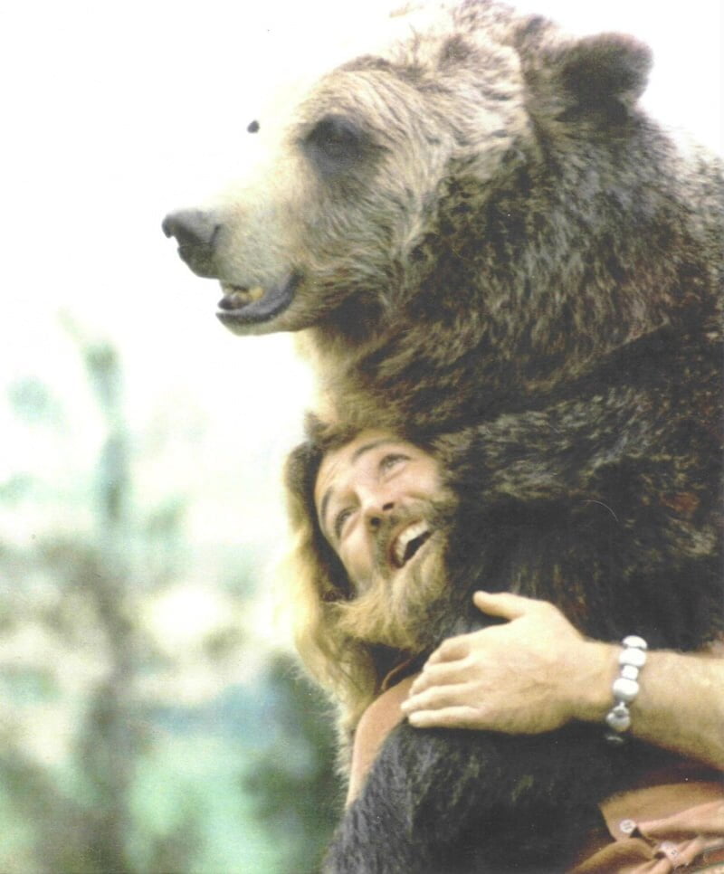 20-imagens-de-abracos-completamente-apaixonantes20