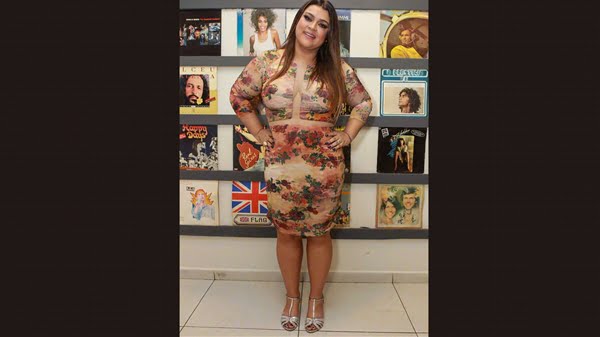 look-romanticos-e-ousados-das-celebridades-pra-voce-se-inspirar19