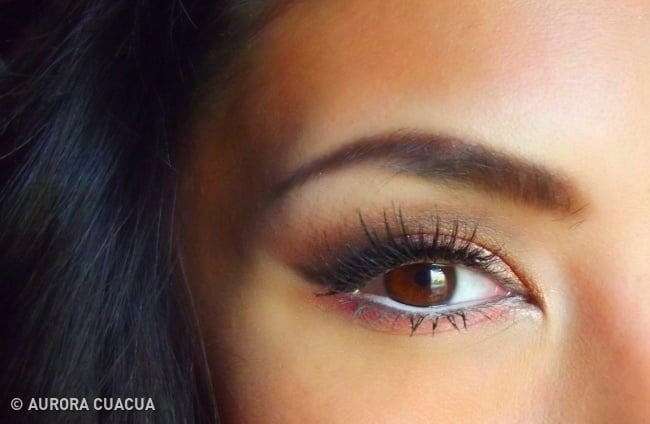 nove-truques-inovadores-para-deixar-seus-olhos-maiores5